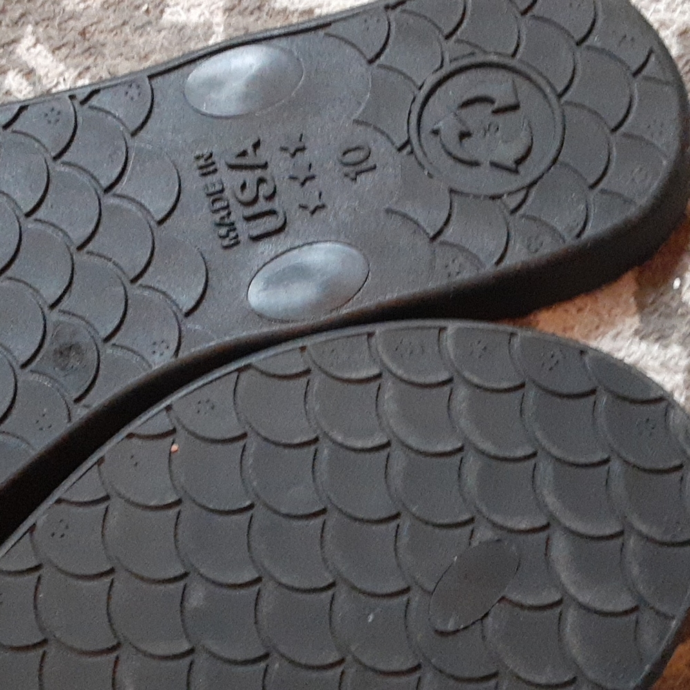 okaB Flip-flops - Picture 3 of 3